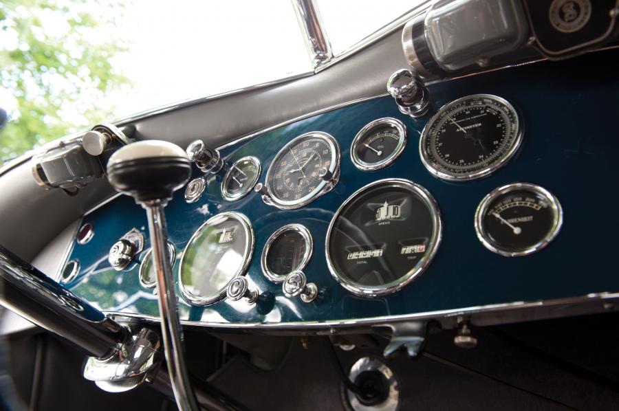  Duesenberg Model J Sport Sedan by Murphy 1929 года  (фото 12 из 62)